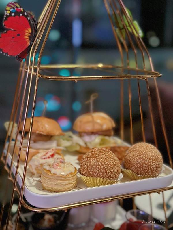 九龍酒店_草莓戀人中西下午茶_Kowloon Hotel_Afternoon Tea_Sweets_Deep-fried Sesame Dumpling with Hot Egg Custard Filling_流沙奶皇煎堆仔