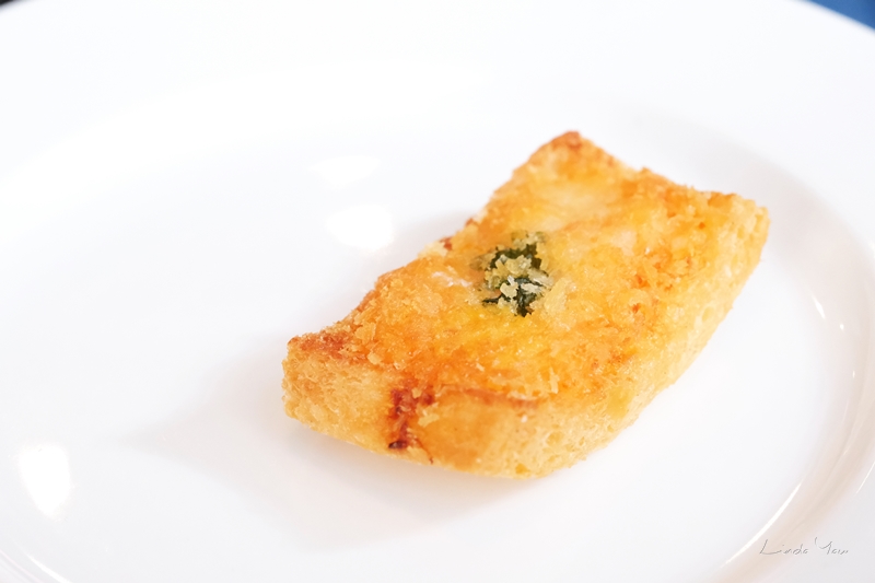 九龍酒店_草莓戀人中西下午茶_Kowloon Hotel_Afternoon Tea_Savouries_沙律醬蝦多士_Deep-fried Shrimp Toast with Mayonnaise